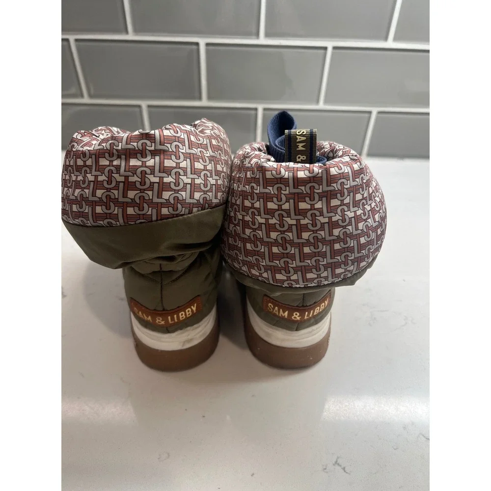 Sam & Libby Cruz Fold Over Puffer Cold Weather Booties Olive Green Size 9.5M
